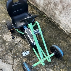 🇩🇪キッズゴーカートペダル漕ぎ足漕ぎ乗用玩具車🍉プロフ必読の画像