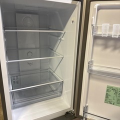 【226L】ヤマダオリジナル　REFAGE 226L 2ドア 冷凍冷蔵庫　YRZ-F23L　2024年製　新品価格78000円の画像