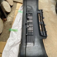 トヨタ　純正フロントバンパーの画像