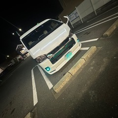 ハイエース200系ワイドの画像