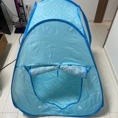 すみっコぐらしテントの画像