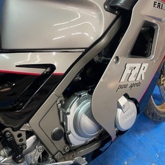 FZR250 2KR 極上　驚愕の走行距離　希少　メンテナンス箇所多数　の画像