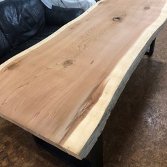 新品 一枚板ダイニングテーブル 無垢 特大の画像