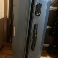 キャリーケース【早めにお取り引き希望】の画像