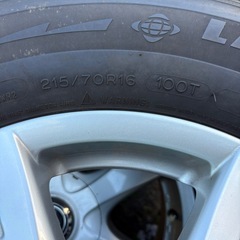 ミシュラン215/70R16スタッドレスタイヤホイールセットの画像