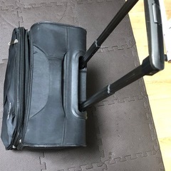 スーツケース　黒の画像