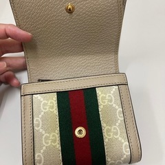 GUCCI  二つ折り財布の画像