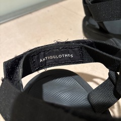 アンティクローズ　サンダルの画像