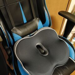 【手渡し限定】ゲーミングチェアの画像