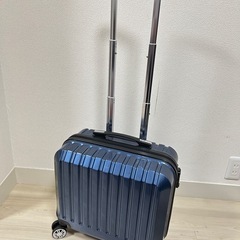 キャリーケースの画像