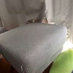 【無料】ソファオットマン （グレー）の画像