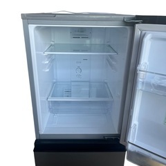 【ジ0725-19】スタイリッシュなシルバーのドア冷凍冷蔵庫‼️ AQUA 2022年の画像