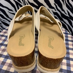 【美品】リングウェッジサンダルの画像