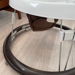 ベビー　歩行器の画像
