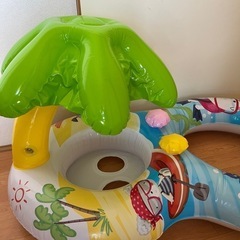 中古　浮き輪　フロートの画像