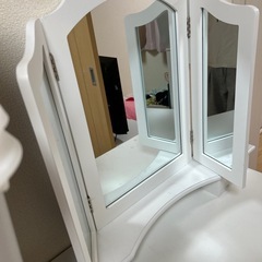 ドレッサー　の画像
