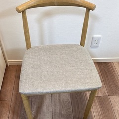 ダイニングチェアの画像
