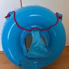 中古　足入れ浮き輪の画像