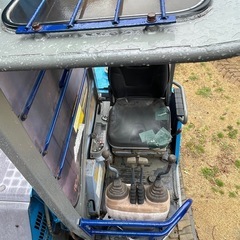 HITACHI  EX40UR 
バックホウ　の画像