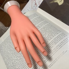 （値下げ）美品ネイルハンドくん➕固定用クリップの画像