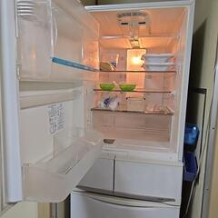 冷蔵庫の画像