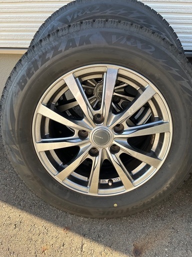 バリ溝 195/65R15 ブリヂストン NEWNO （A0422） ブリヂストン NEWNO 195/65R15 91H 価格比較 - 価格.com
