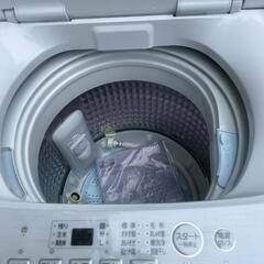 【お買い得‼️高年式3点セット】冷蔵庫☆AQR-14E4 137L/AQUAガラストップ5kg洗濯機/電子レンジ 単機能 ハイアール、の画像