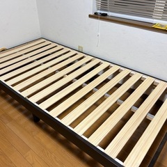 ニトリ　シングル　脚付きすのこベッド　ブラウン　標茶町　7/27までの画像