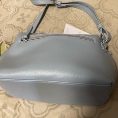 ショルダーバッグの画像