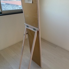 全身鏡の画像