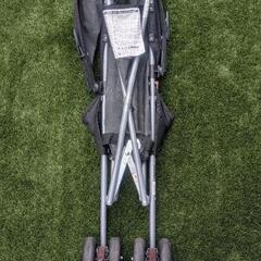 B型ベビーカーの画像