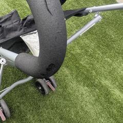 B型ベビーカーの画像