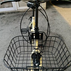 20インチ折りたたみ自転車。6段変速付き。美品。長持ち重視で仕上げてます。防犯登録も込みの価格なので、譲渡証明とか手間など一切なく、こちらで全ての手続きが完了するので、楽チンですよの画像