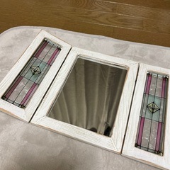 ステンドグラス  窓の形の鏡  雑貨の画像
