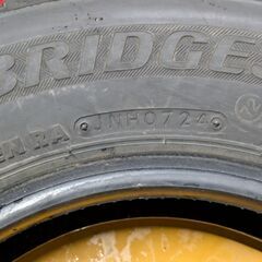 早い者勝ち２０２４年ブリヂストン冬タイヤ工賃込み１４５／８０Ｒ１２軽トラ軽バン専用　４本セットの画像