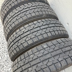 185/65/15冬トーヨーの画像