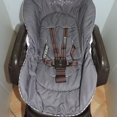 ベビー・子供用品買取販売キッズモール湘南/ネムリラ４キャス/０～４歳頃/リバーシブル/手動タイプ/洗濯済の画像