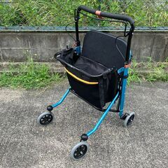 折りたたみ椅子付き歩行補助器（状態悪い）の画像