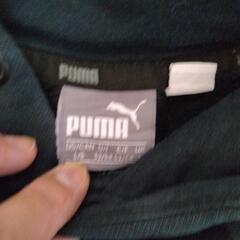 PUMA フード付きパーカー 黒の画像