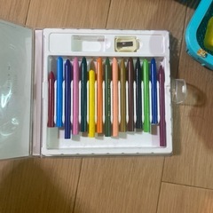 小学生用色鉛筆、絵画セット等まとめの画像