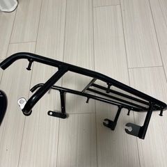 TW200用リアキャリアの画像