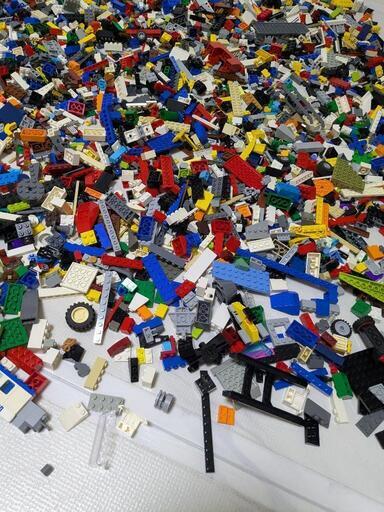 大量レゴブロックLEGOまとめ売り2分割でバラ売り可能 (ママ