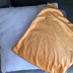 新品未使用　クッション　※1000円以上購入で無料！の画像