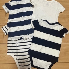 GAP ロンパースの画像