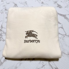 Burberrysのタオルケットとシーツの画像