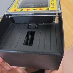 FAMKIT 自動ポーカー　カードシャッフラー 電池式 電動シャッフルマシンの画像