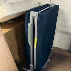 折りたたみシングルサイズベッド(商品番号12941)の画像