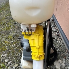 ★背負い式動力散布機★ ロビン NF501 エンジン始動確認済 1kg剤対応 の画像