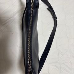 moment + ショルダーバッグの画像