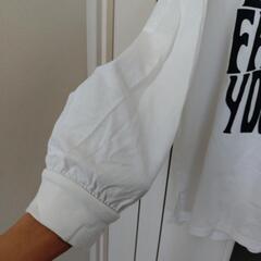 ウィゴー　オーバーサイズロングTシャツ　WEGOの画像